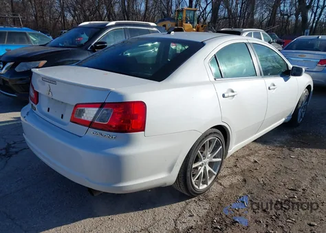2011 Mitsubishi Galant Es/Se z USA, uszkodzony, nr VIN 4A32B3FF8BE014845
